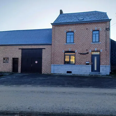 Au Cortil Ferienhaus